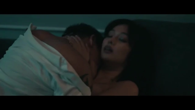 Ang Babaeng Nawawala Sa Sarili (2022) Sex Scenes