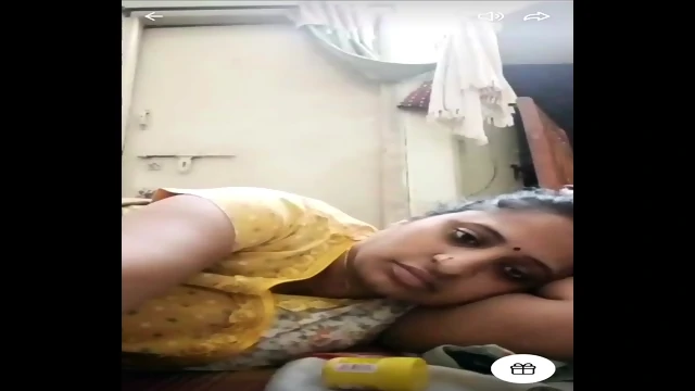 Telegu Instagram Tango Model In Naughty Sleeping And Boobs Pressing Showing