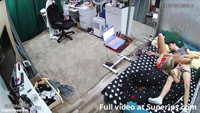 IPCAM – Blonde tattooed girl fucks her boyfriend